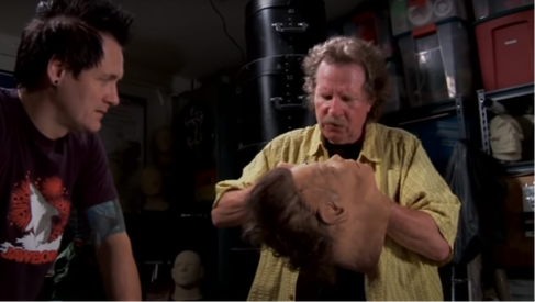 Løse bag legation Video] Tommy Lee Wallace Demonstrates How He Turned a Shatner Mask into the  Michael Myers Mask! - KILLER HORROR CRITIC